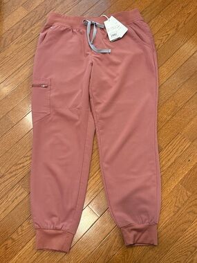 Figs Dusty Rose Jogger Scrub Pants
